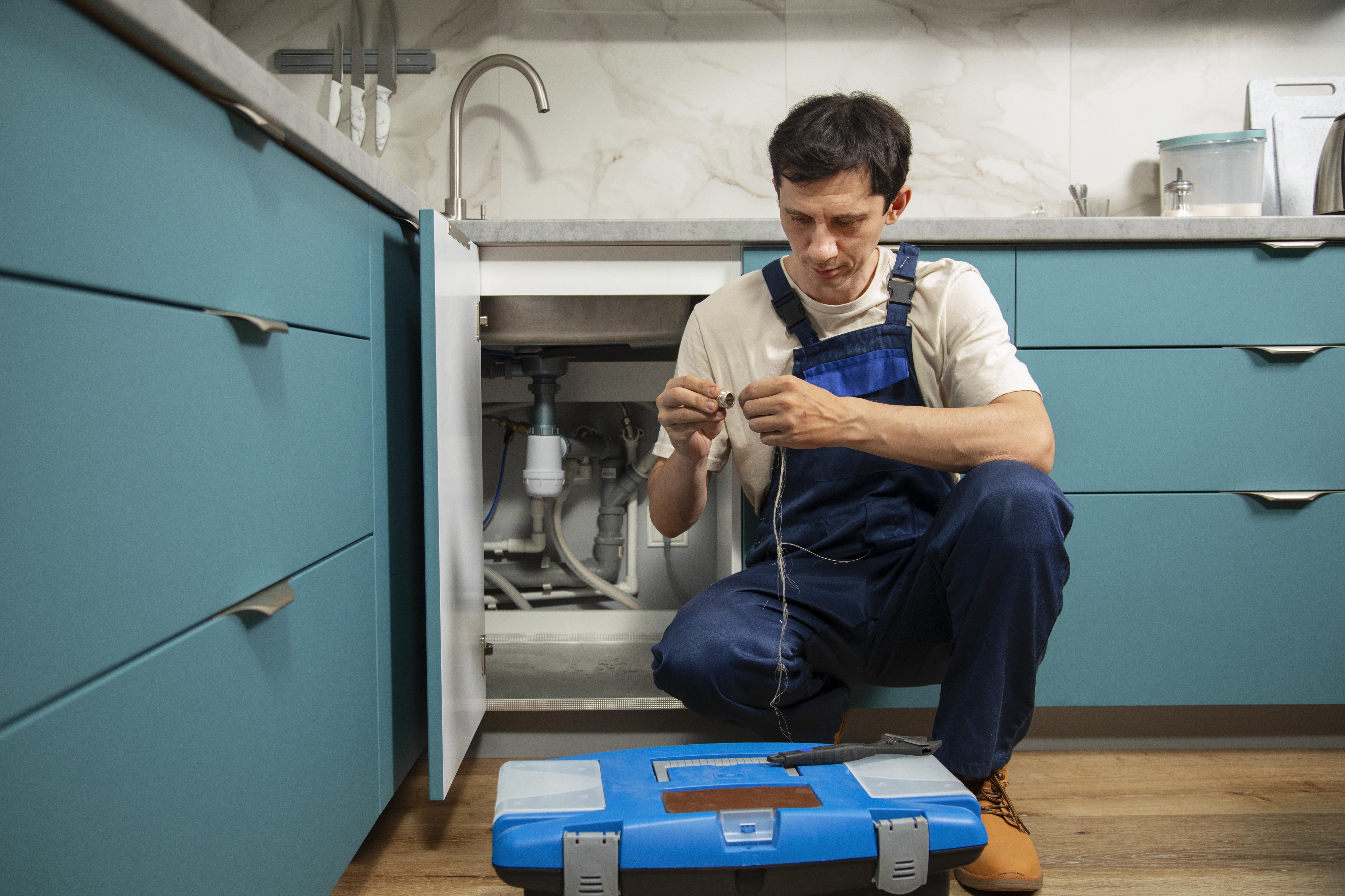 Best Plumber in Dubai: How to Choose the Right Local Expert | ZavServices